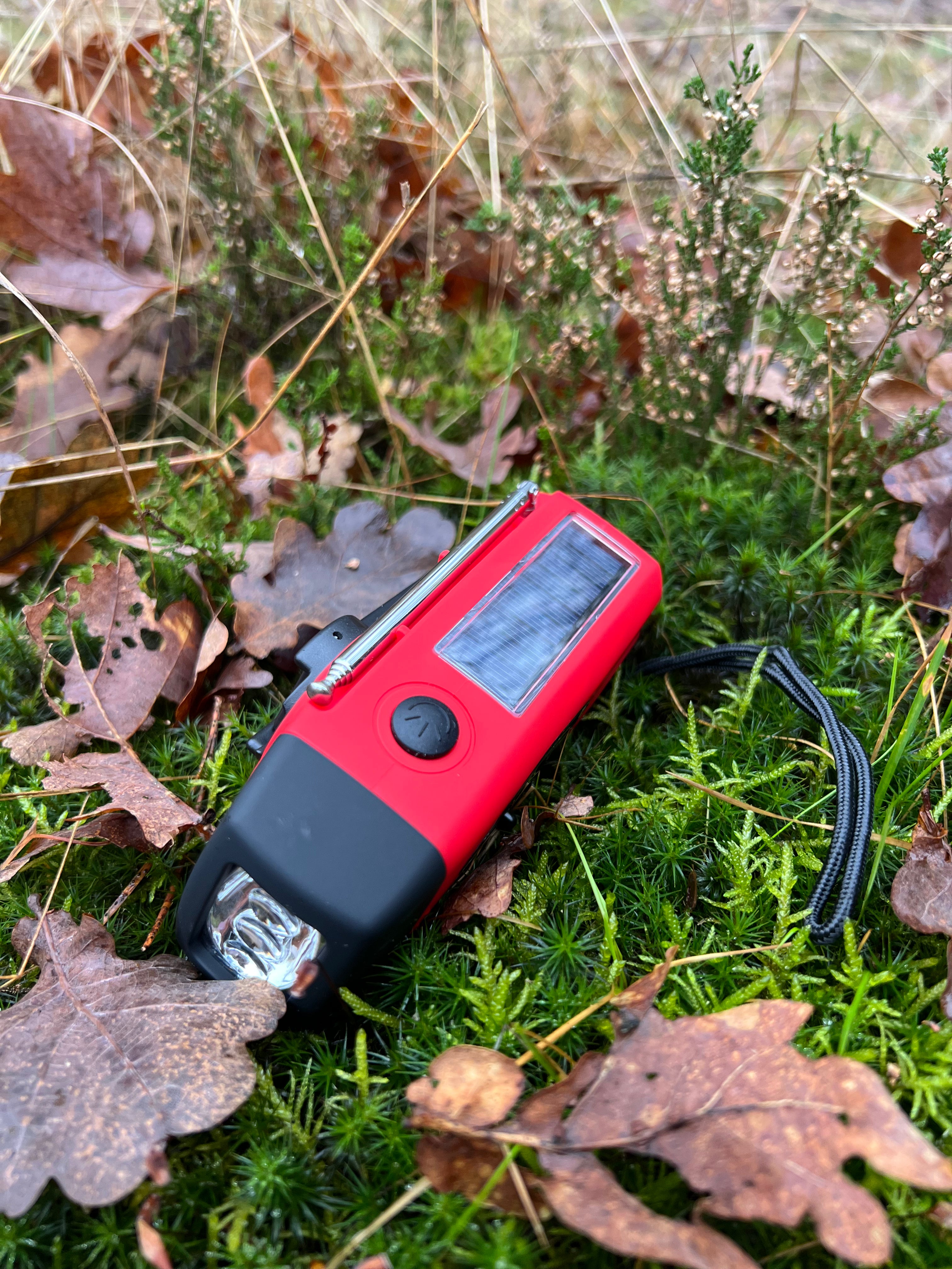 Solar & Manual  Radio